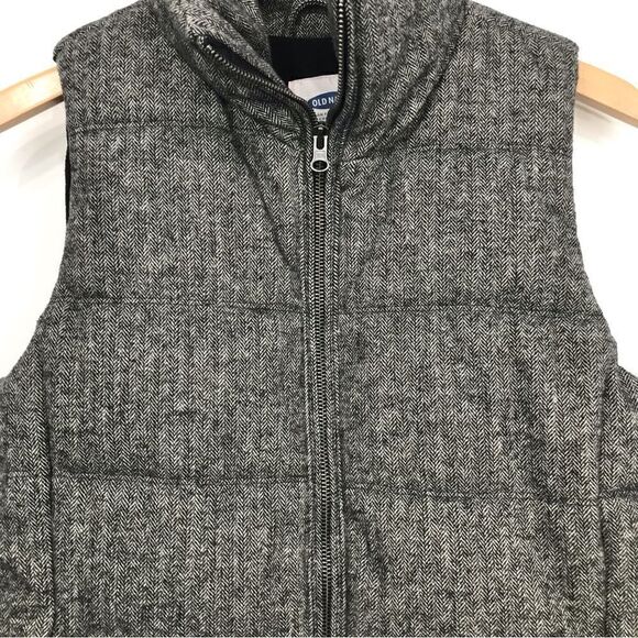 Old Navy Gray Marled Tweed Fleece Lined Zip Up Puffer Vest - Picture 6 of 16
